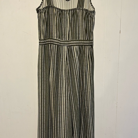 Derek Heart Green & White Spotted Striped Jumpsuit T48 50825 - Picture 2 of 4